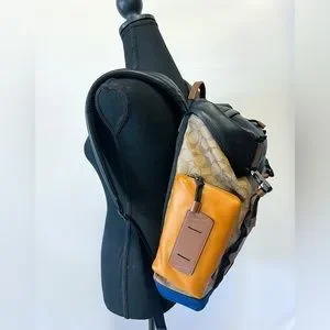 Ranger messenger in signature canvas with mountaineering detail cheap